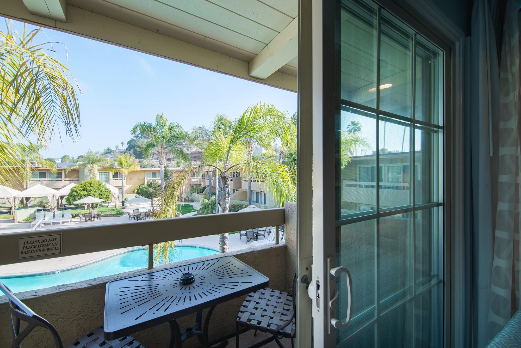 Winners Circle Resort Solana Beach Exterior photo