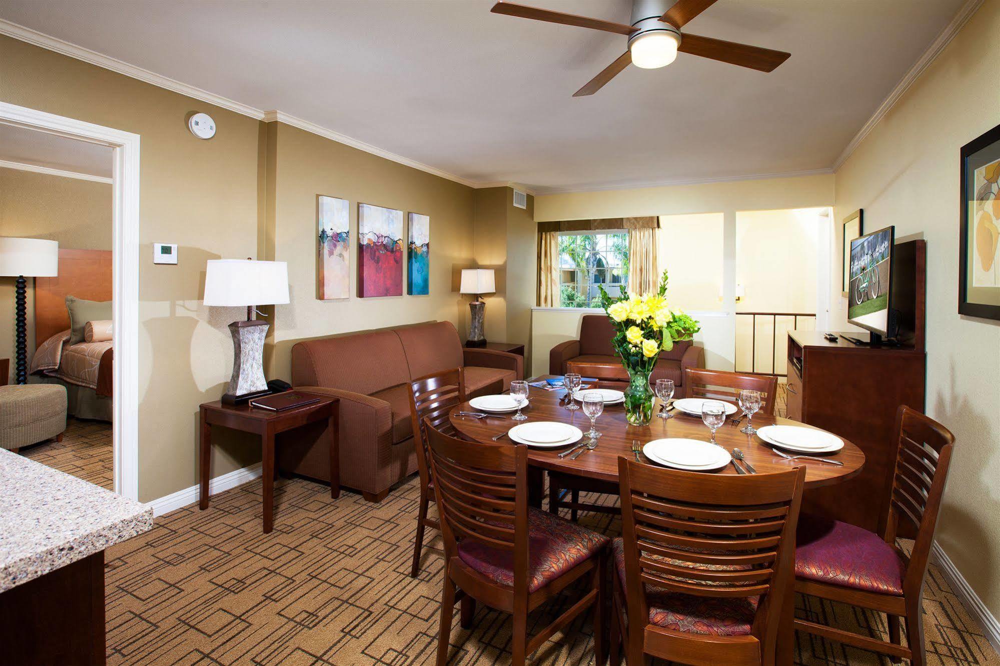 Winners Circle Resort Solana Beach Exterior photo