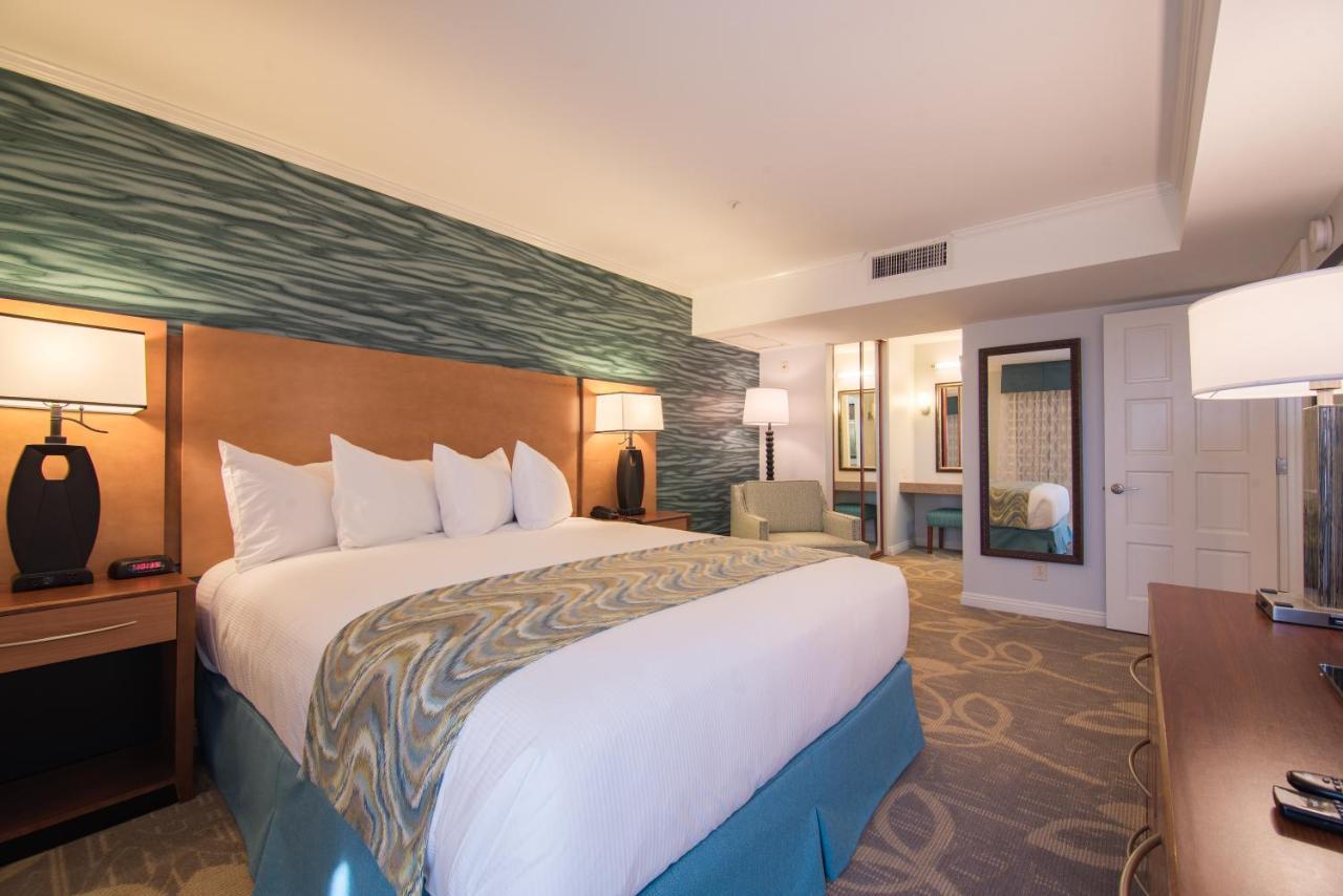 Winners Circle Resort Solana Beach Exterior photo
